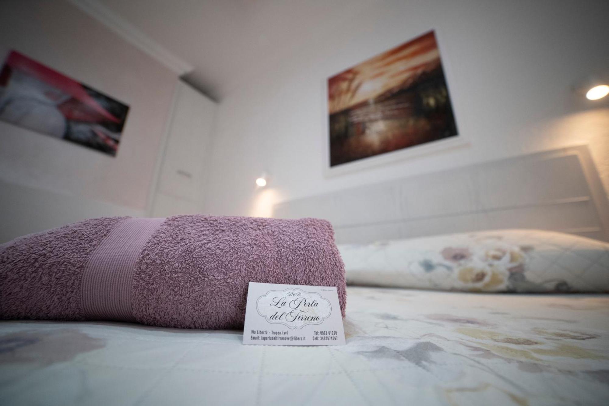 Bed and Breakfast La Perla Del Tirreno à Tropea Chambre photo